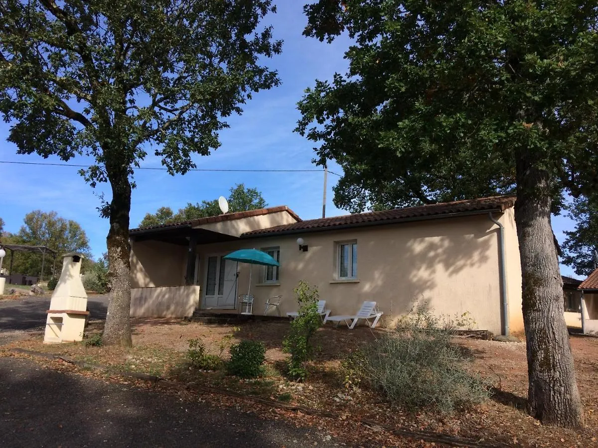 Les Sentiers Du Causse Hotel Lentillac du Causse Holiday park