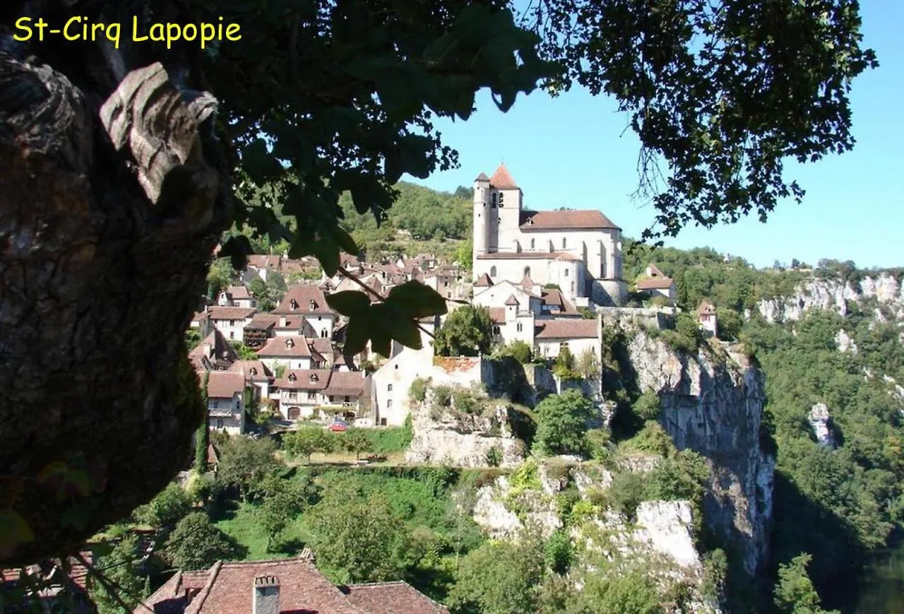 Les Sentiers Du Causse Hotel Lentillac du Causse