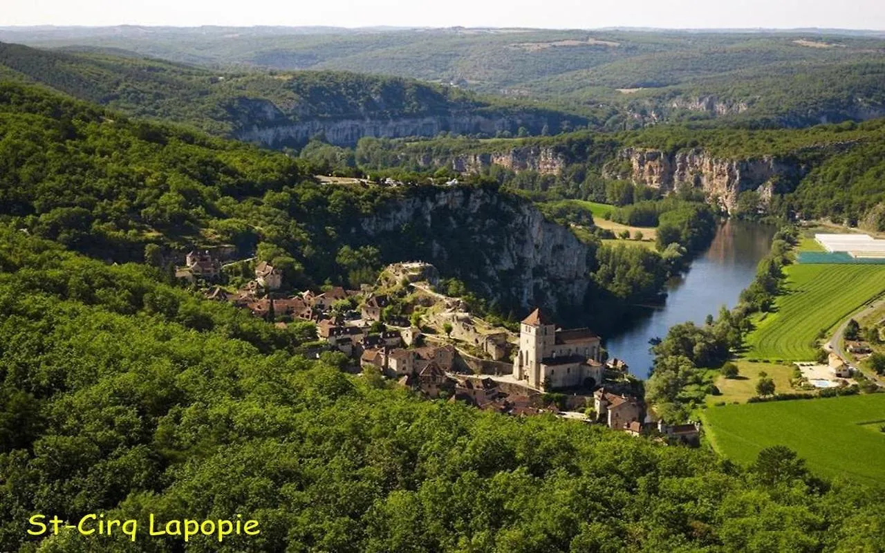Holiday park Les Sentiers Du Causse Hotel Lentillac du Causse France