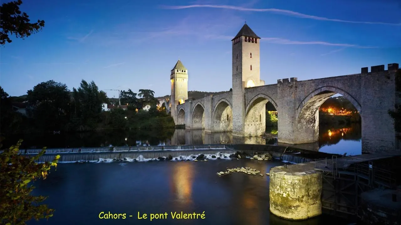 ホリデーパーク ホテル Les Sentiers Du Causse Lentillac du Causse